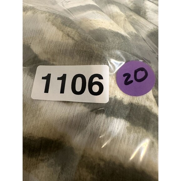 Chicos Womans Long Lined Sheer Top Size 2 Animal Print Office Beachy Vacation - Picture 11 of 12